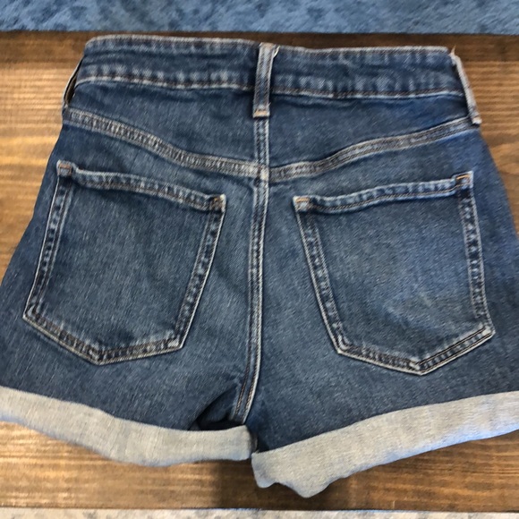 Old Navy | size: 2 | dark wash - Picture 2 of 3